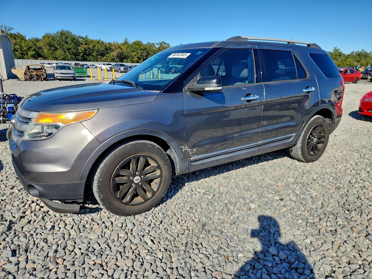 2013 FORD EXPLORER XLT — MINOR DENT/SCRATCHES damage — photo 1