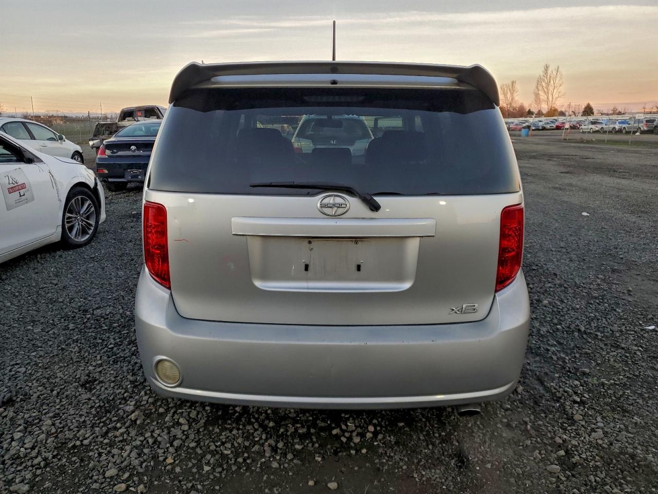 2008 TOYOTA SCION XB photo 6