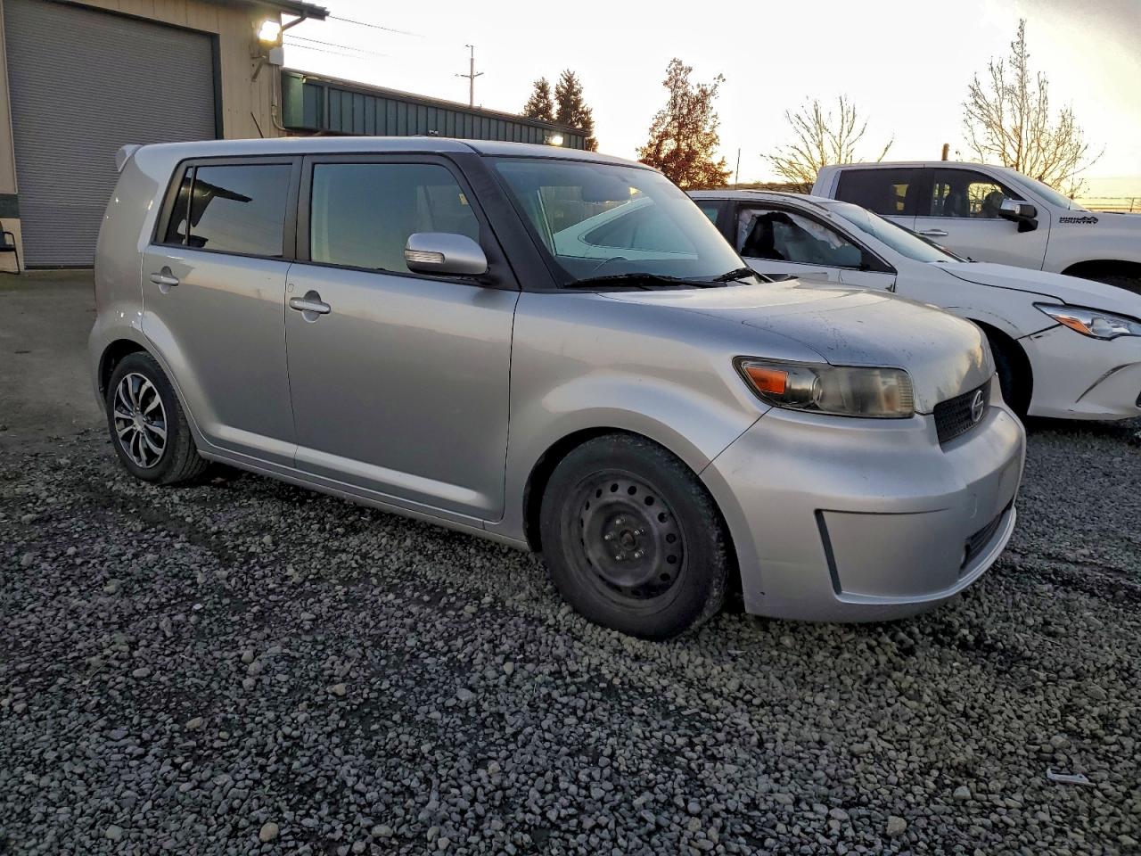 2008 TOYOTA SCION XB photo 4