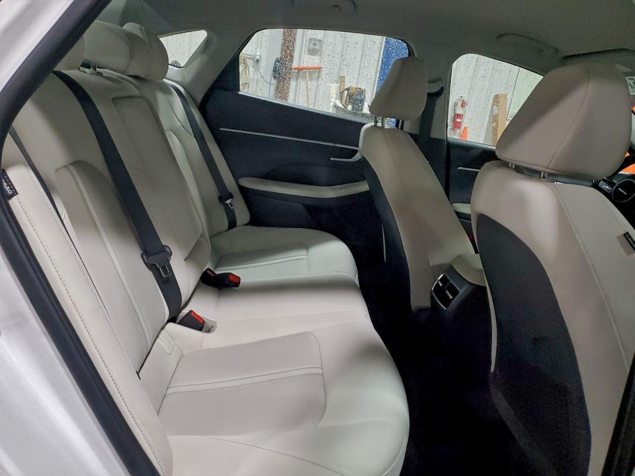 2024 HYUNDAI SONATA HYBRID photo 10