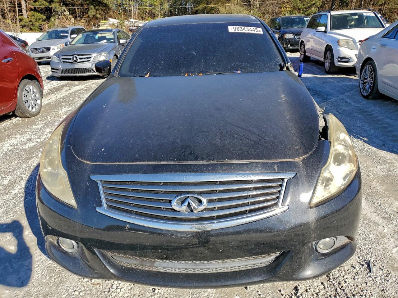 2013 INFINITI G37 photo 5