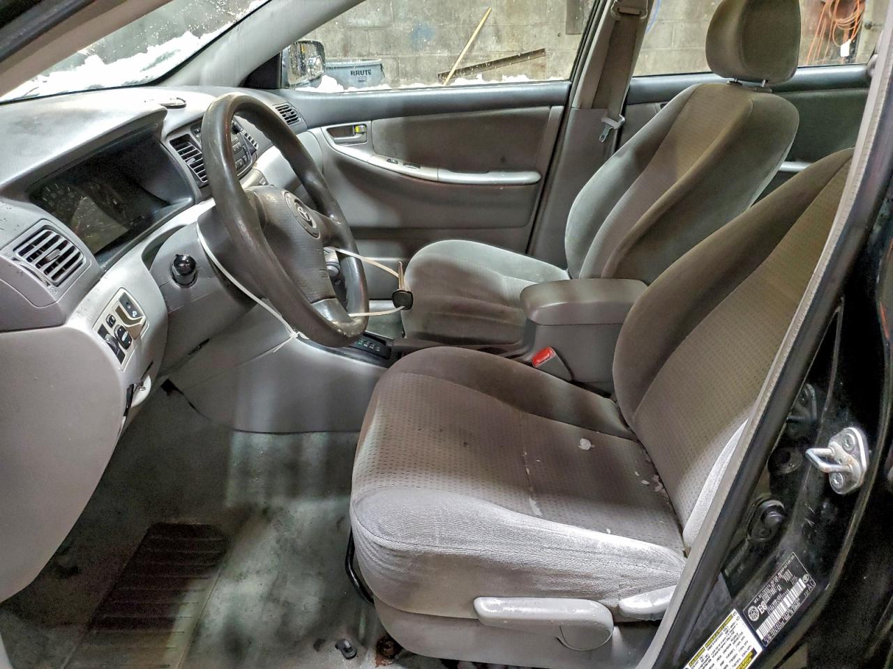 2007 TOYOTA COROLLA CE photo 7