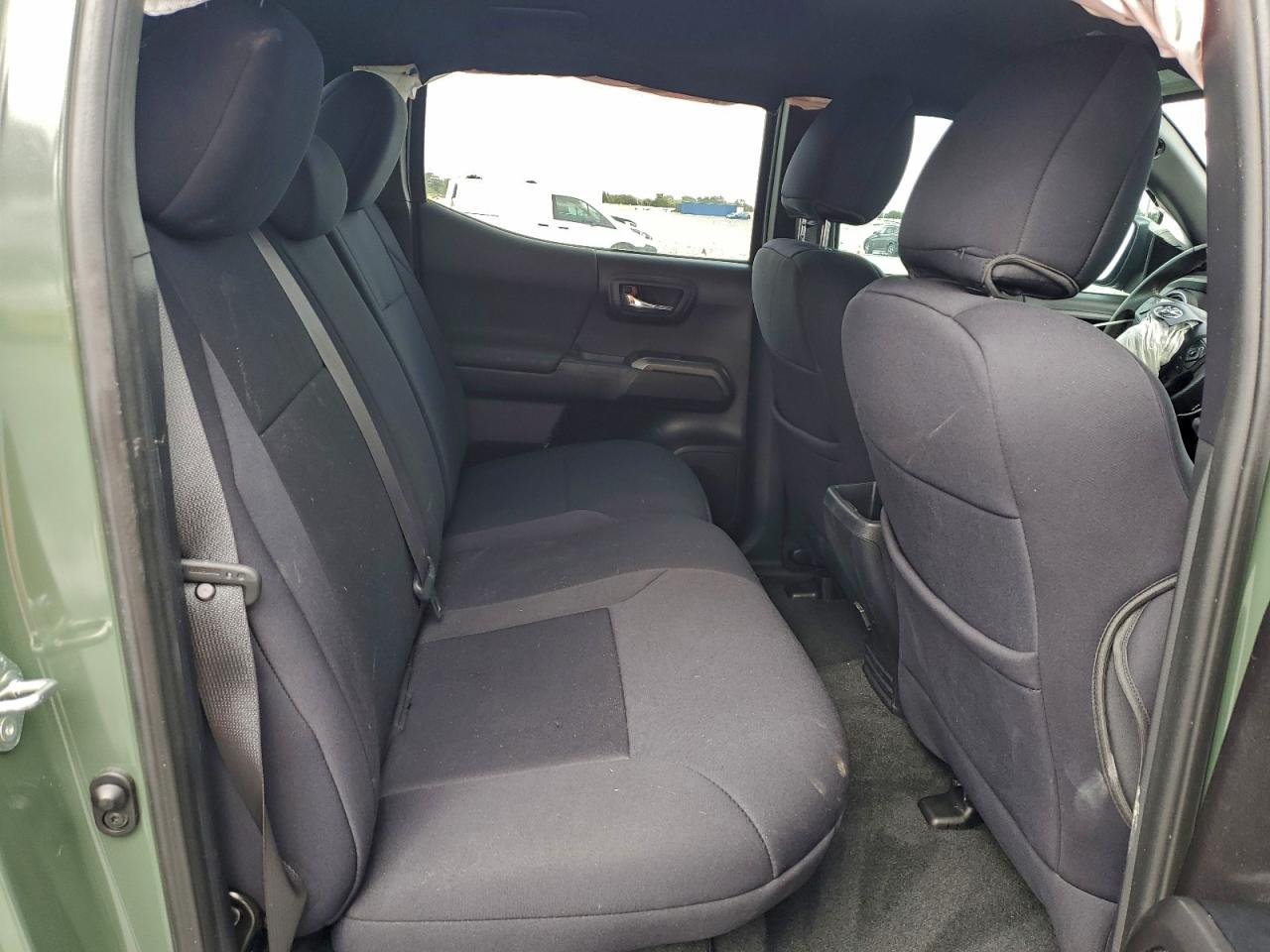 2021 TOYOTA TACOMA DOUBLE CAB photo 10