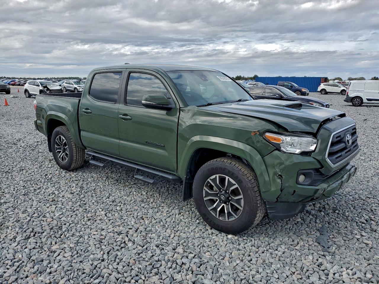 2021 TOYOTA TACOMA DOUBLE CAB photo 4