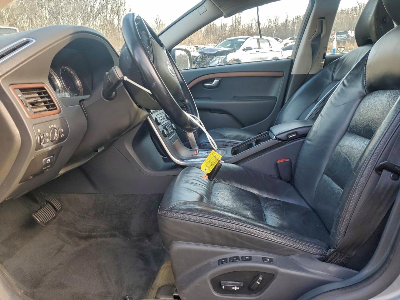 2011 VOLVO XC70 3.2 photo 7