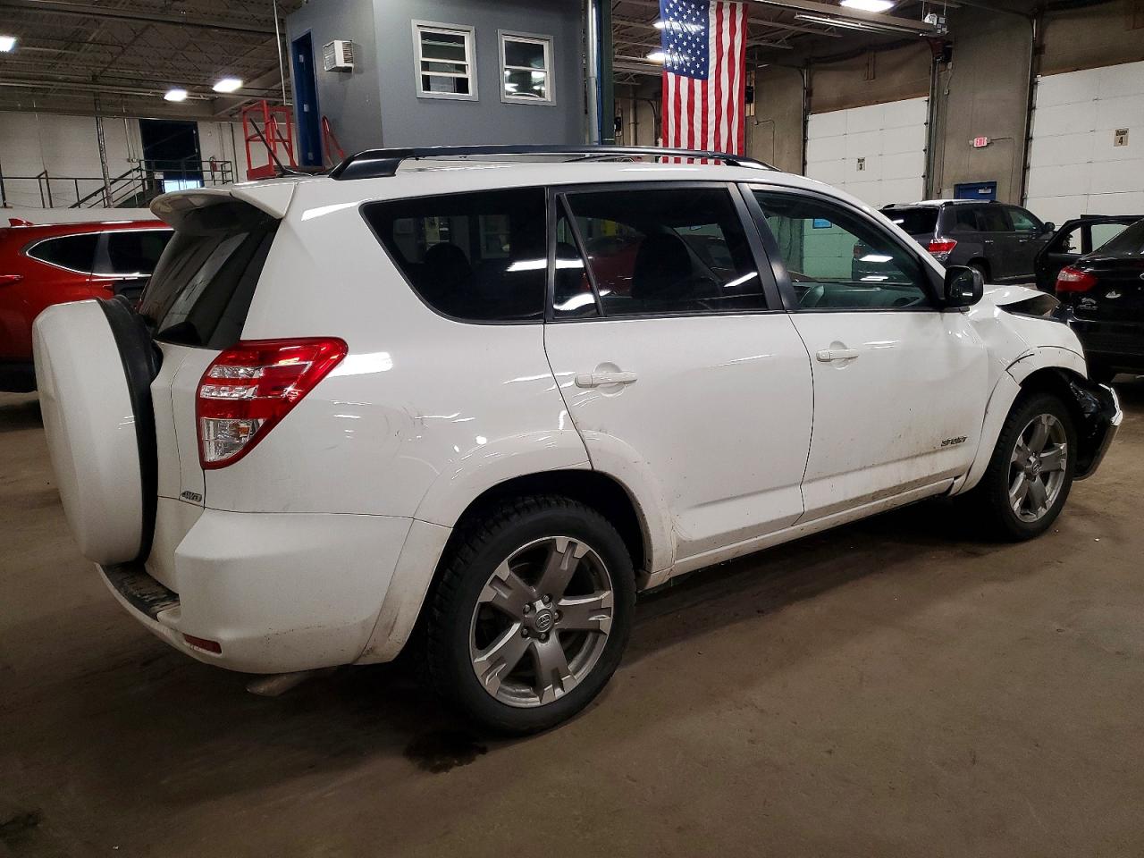 2012 TOYOTA RAV4 SPORT photo 3
