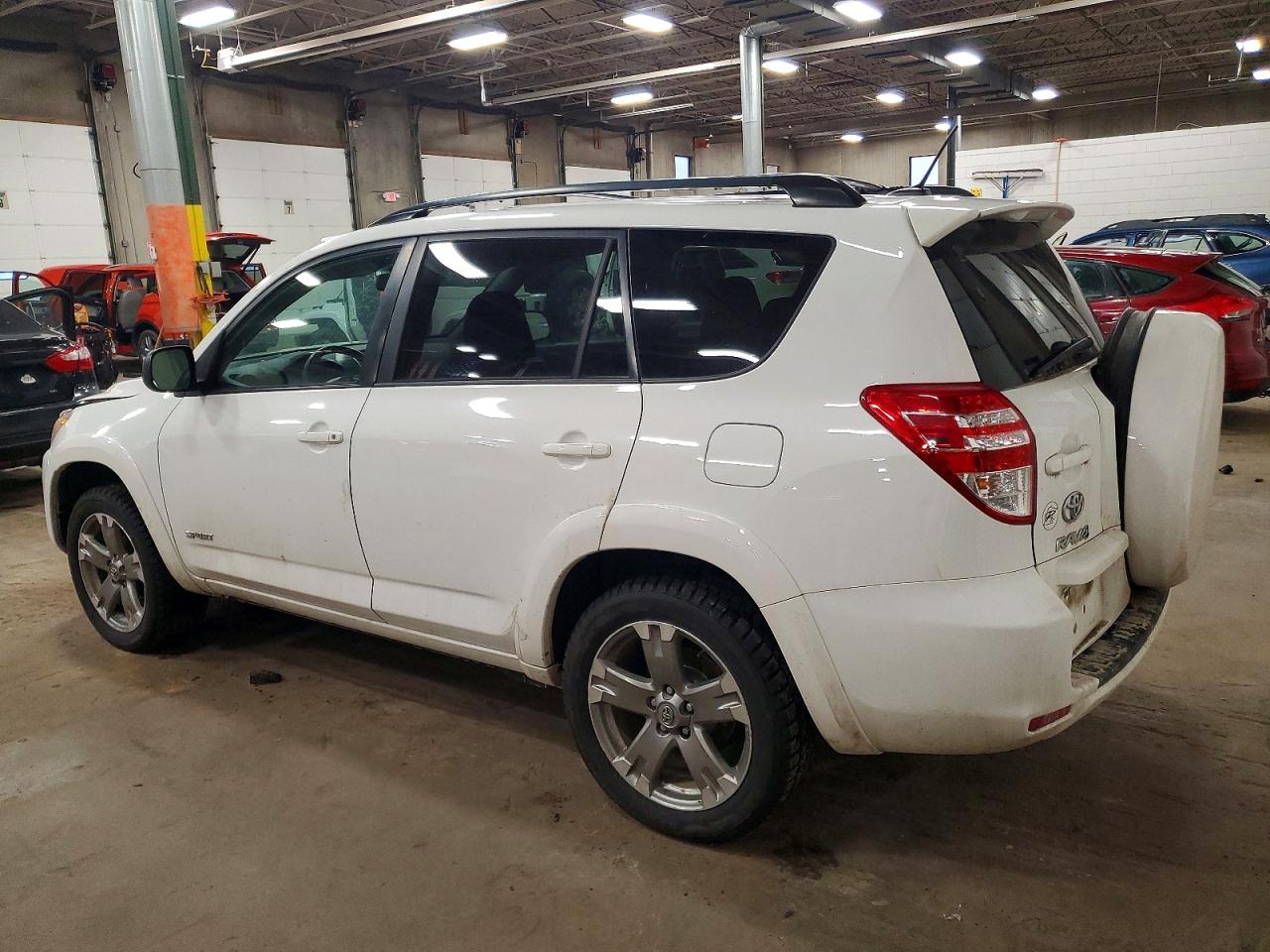 2012 TOYOTA RAV4 SPORT photo 2
