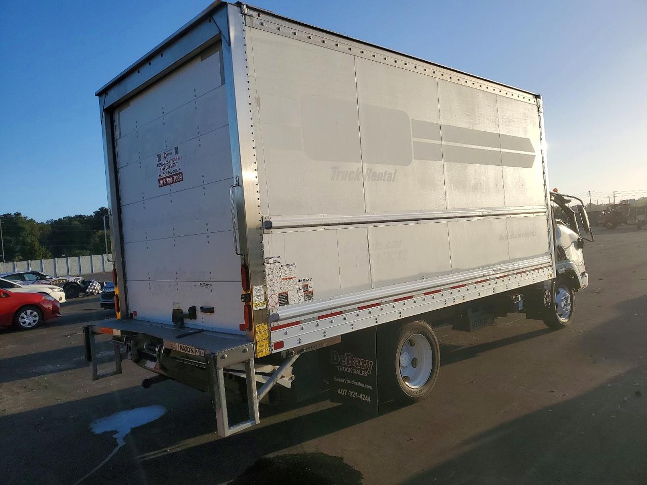 2021 ISUZU NPR BOX TRUCK photo 3