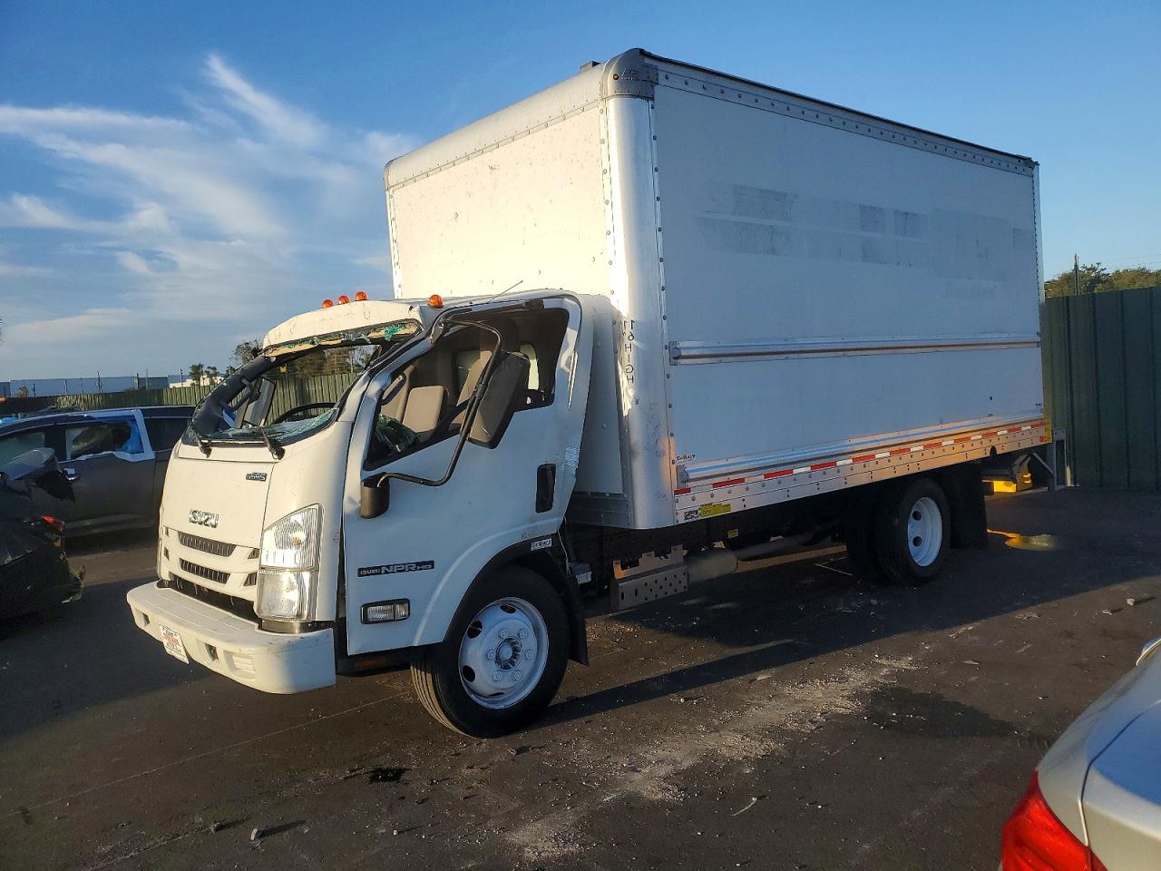 2021 ISUZU NPR