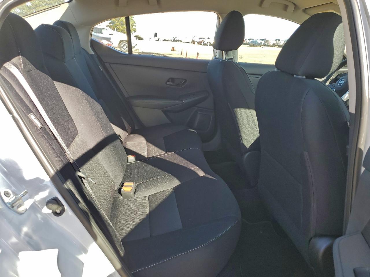 2025 NISSAN SENTRA SV photo 28