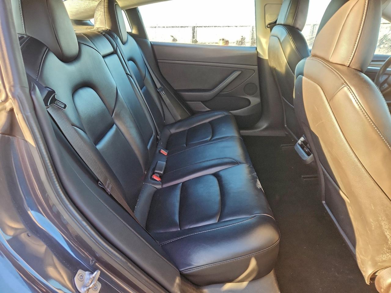 2022 TESLA MODEL 3 photo 10