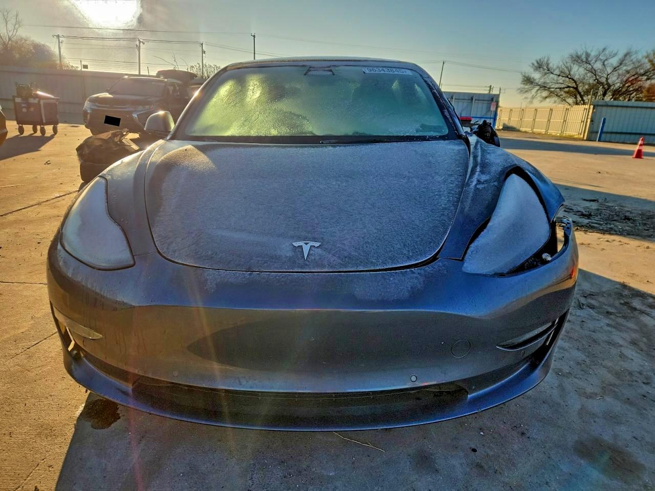 2022 TESLA MODEL 3 photo 5