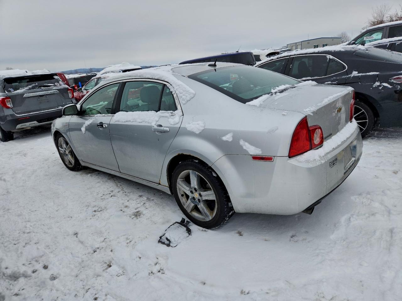 2009 CHEVROLET MALIBU 1LT photo 2