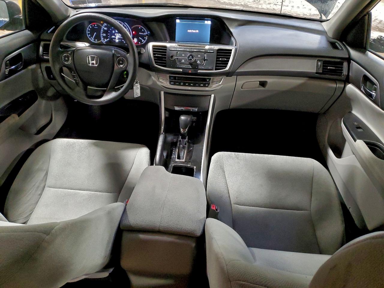 2013 HONDA ACCORD LX photo 8