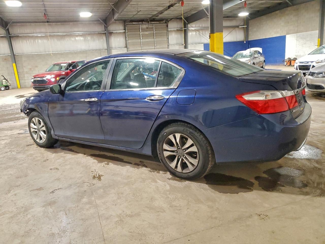 2013 HONDA ACCORD LX photo 2