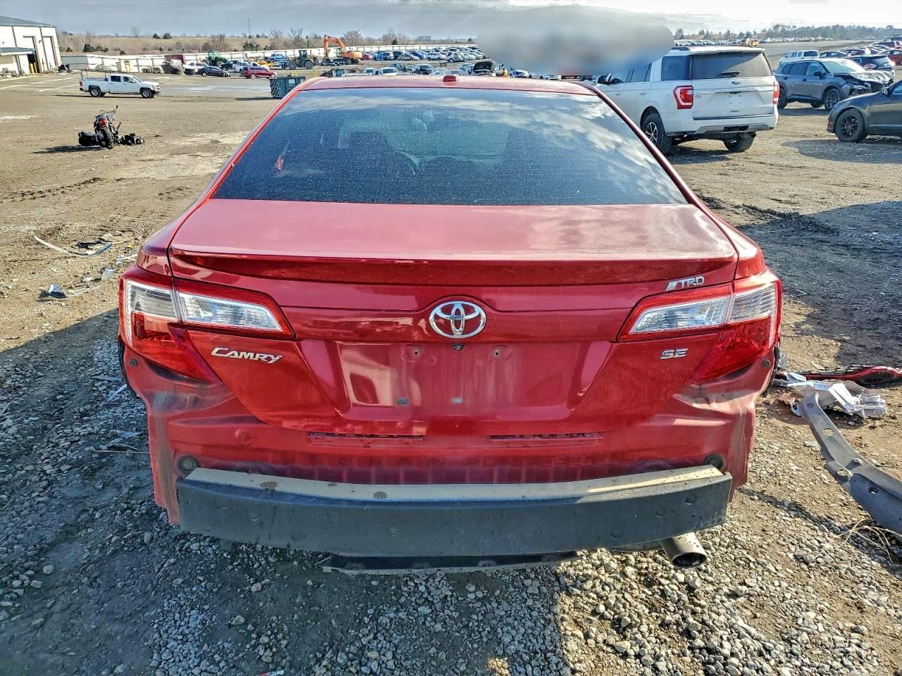 2012 TOYOTA CAMRY BASE photo 6