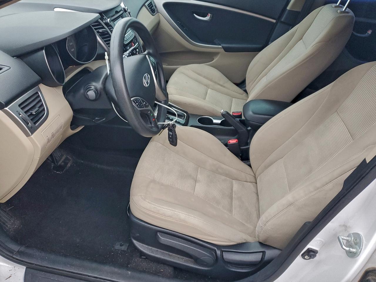 2013 HYUNDAI ELANTRA GT photo 13