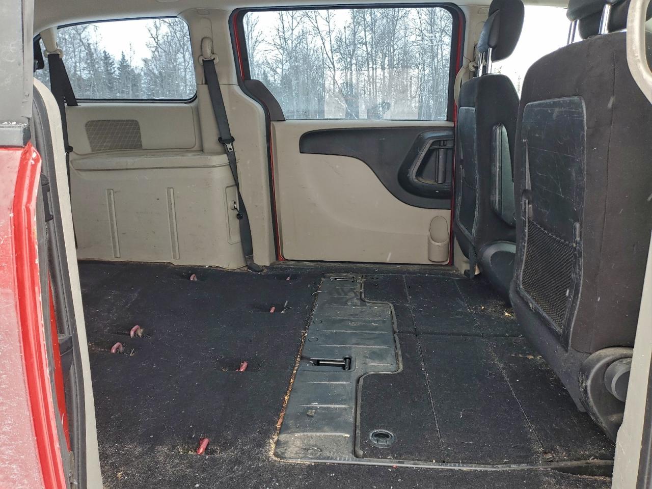 2012 DODGE GRAND CARAVAN SE photo 11