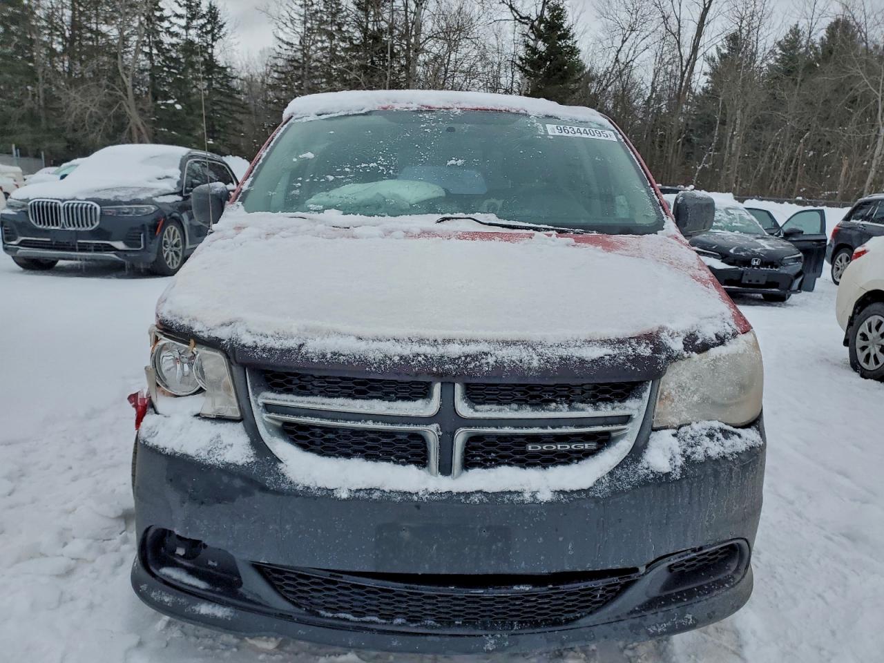 2012 DODGE GRAND CARAVAN SE photo 5