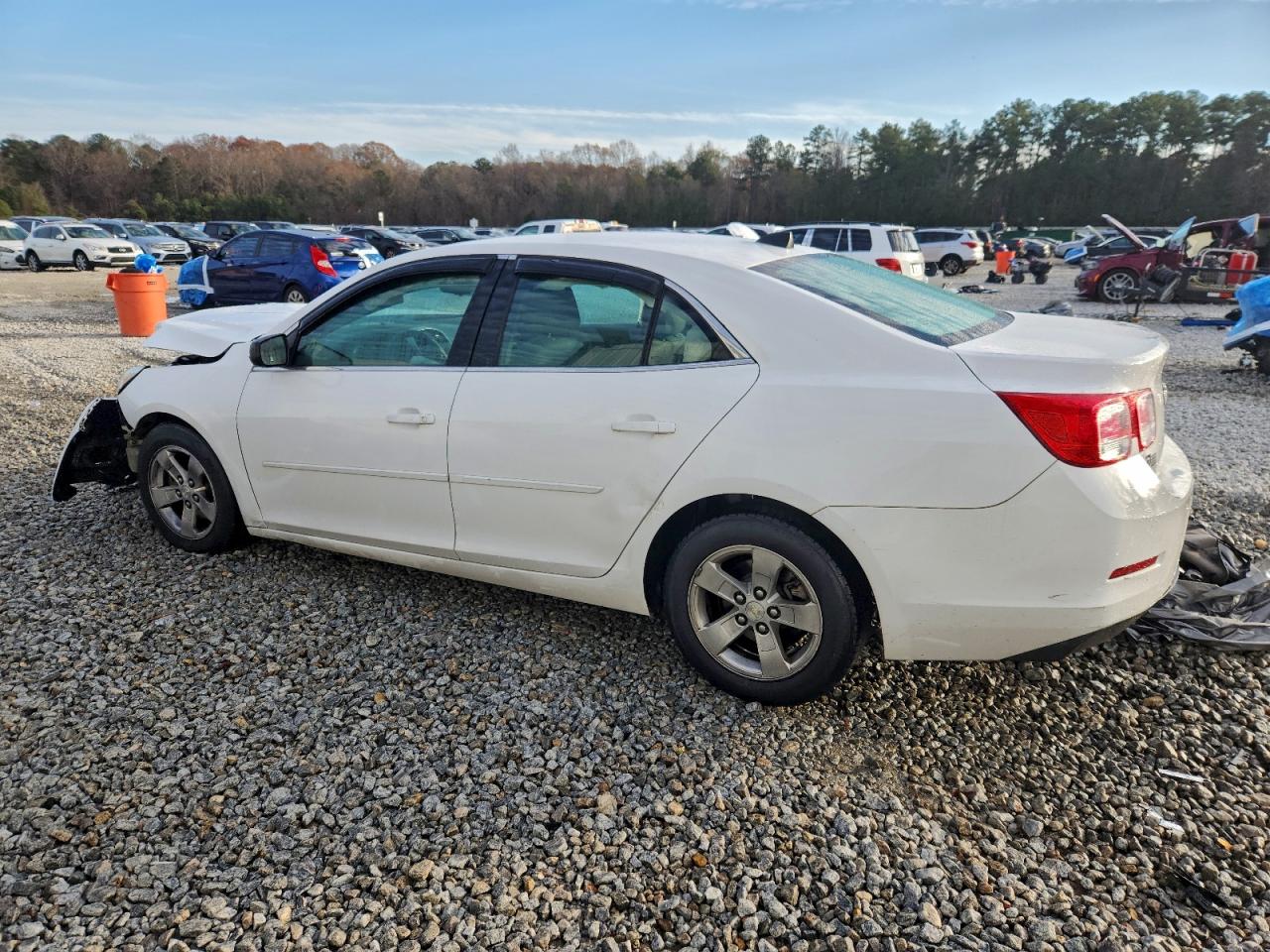 2014 CHEVROLET MALIBU LS photo 4