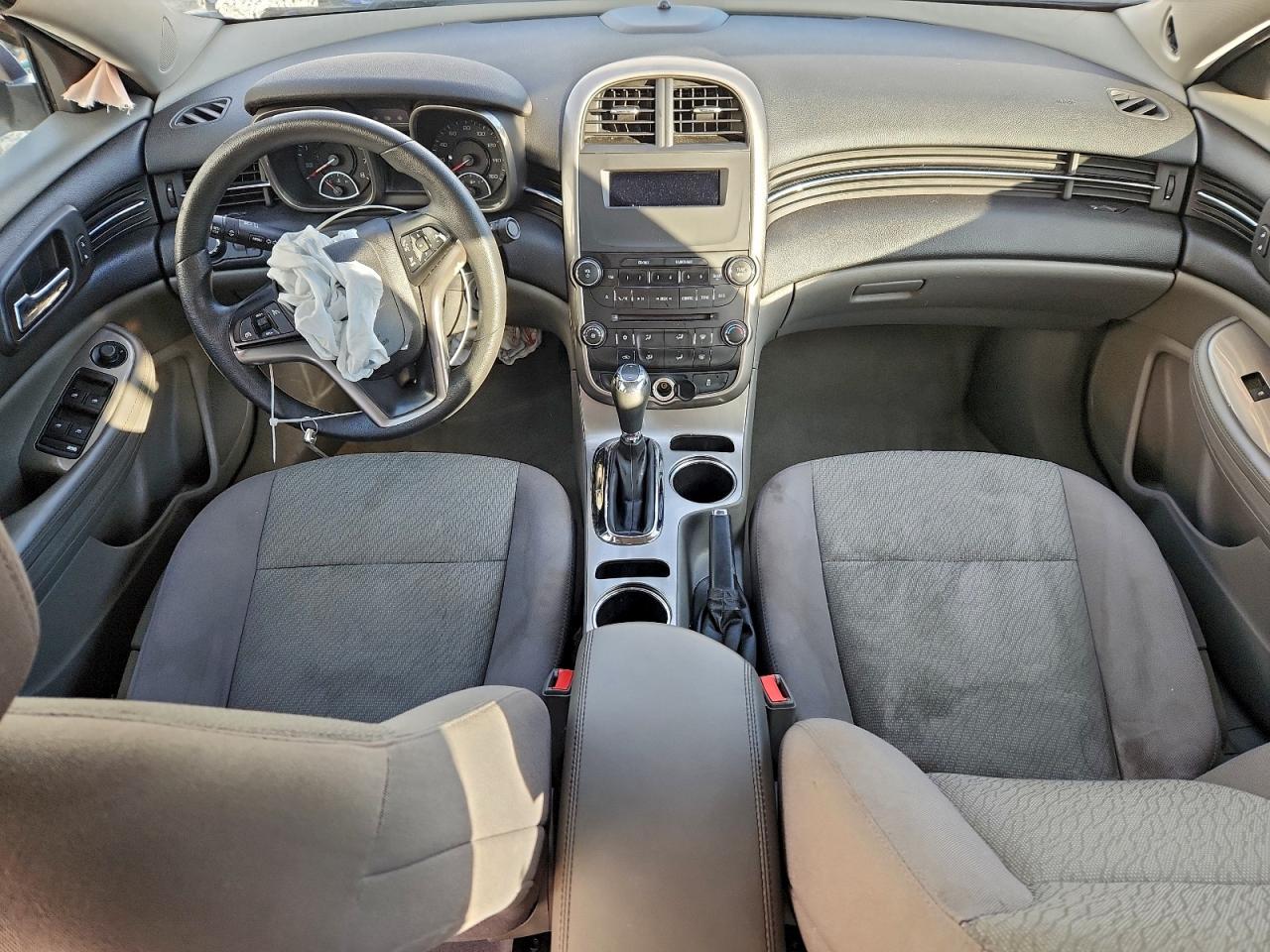 2014 CHEVROLET MALIBU LS photo 22