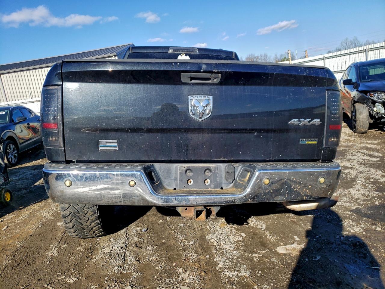 2010 DODGE RAM 1500 photo 11