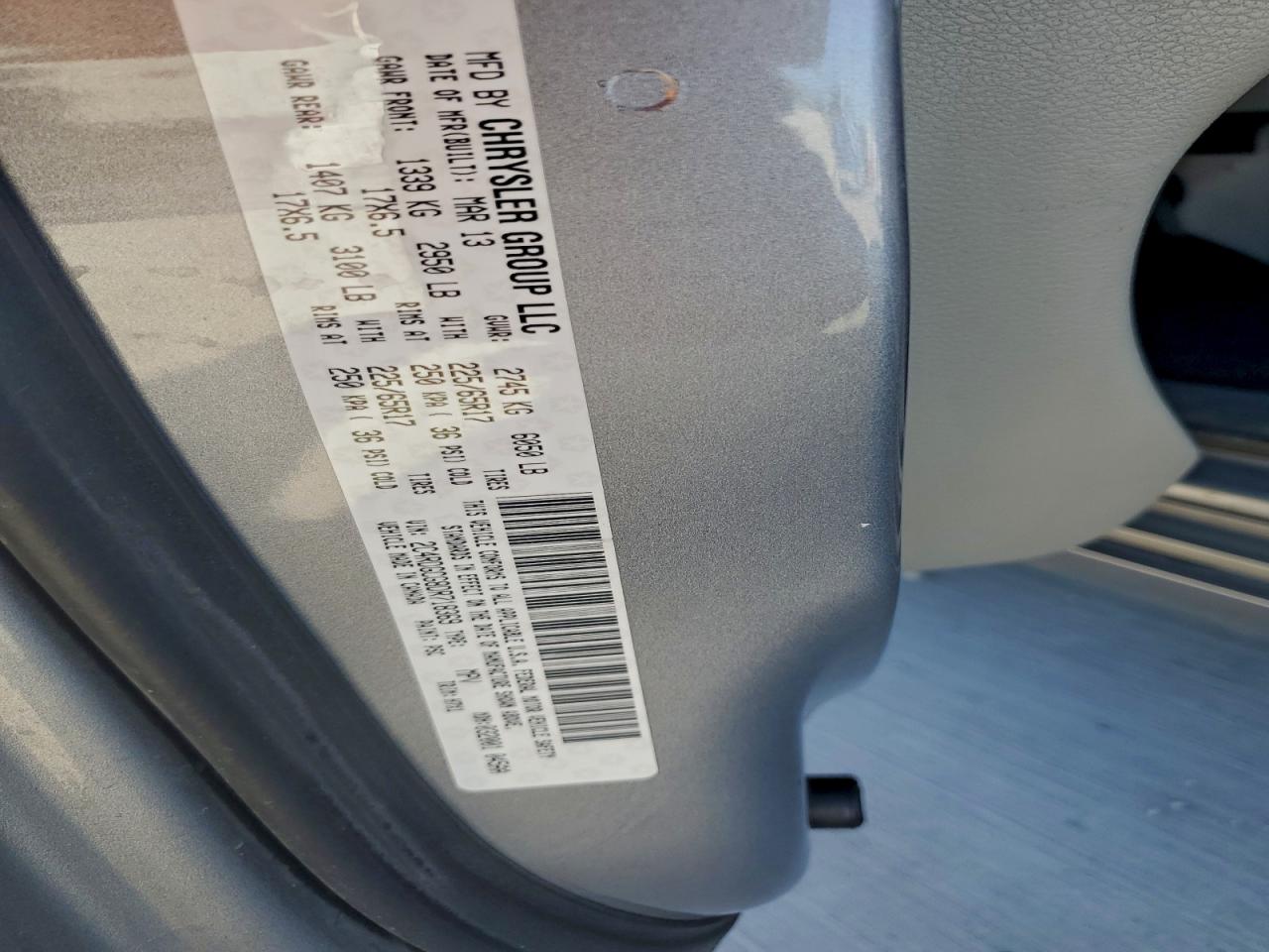 2013 DODGE GRAND CARAVAN SXT photo 25
