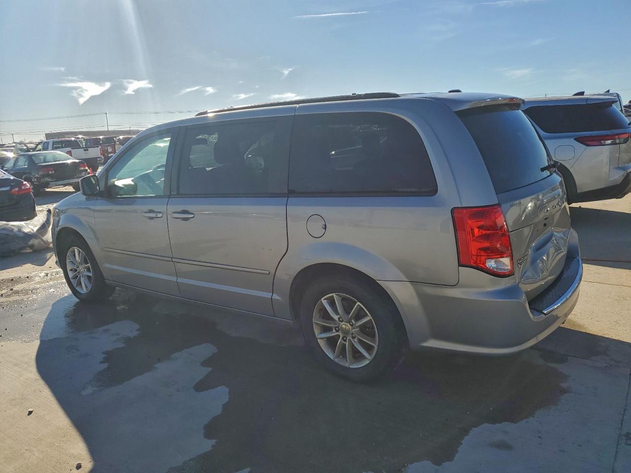 2013 DODGE GRAND CARAVAN SXT photo 3