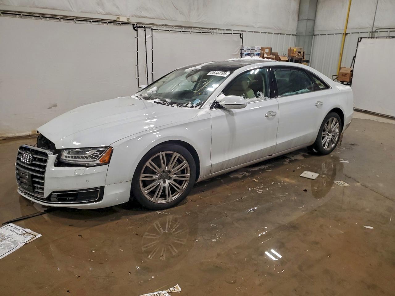 2015 AUDI A8