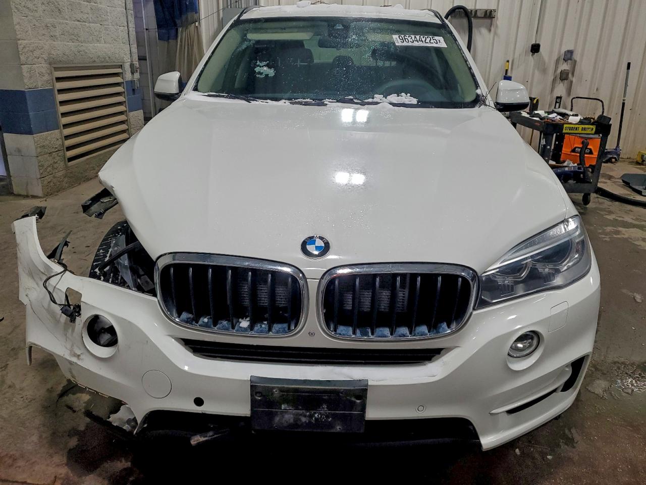 2015 BMW X5 XDRIVE35I photo 5