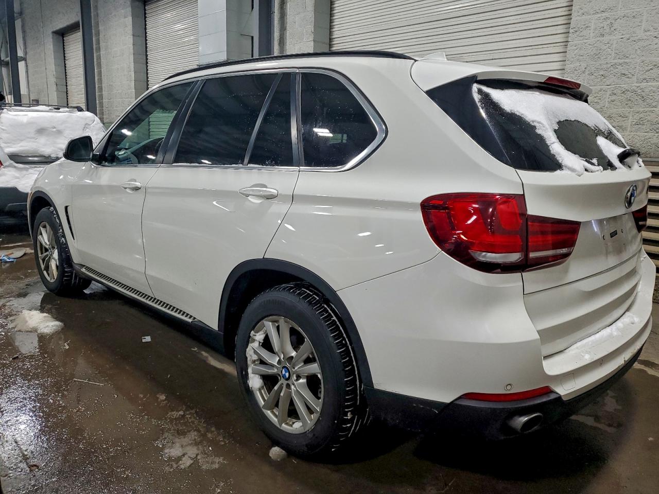 2015 BMW X5 XDRIVE35I photo 2