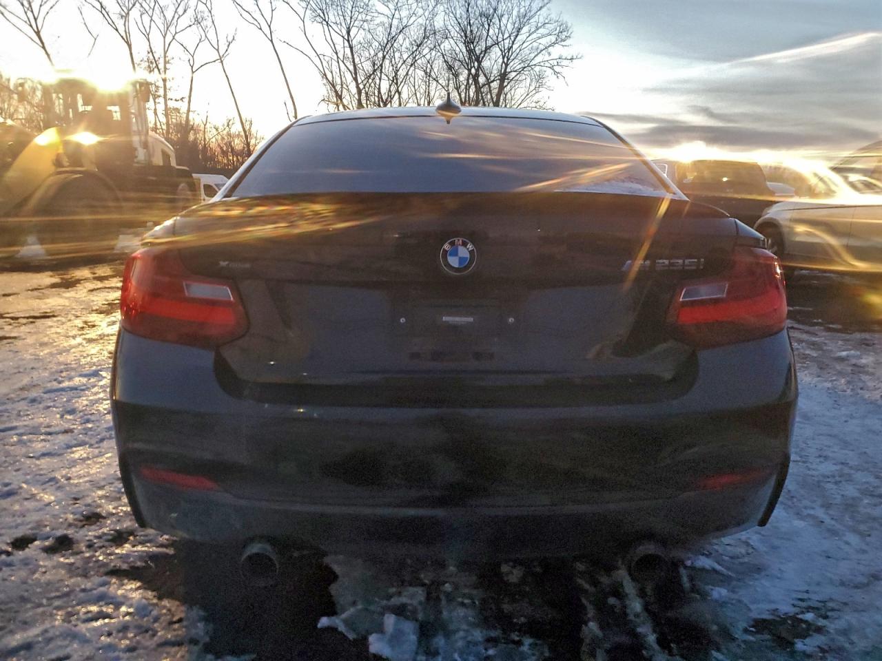 2016 BMW M235XI photo 6