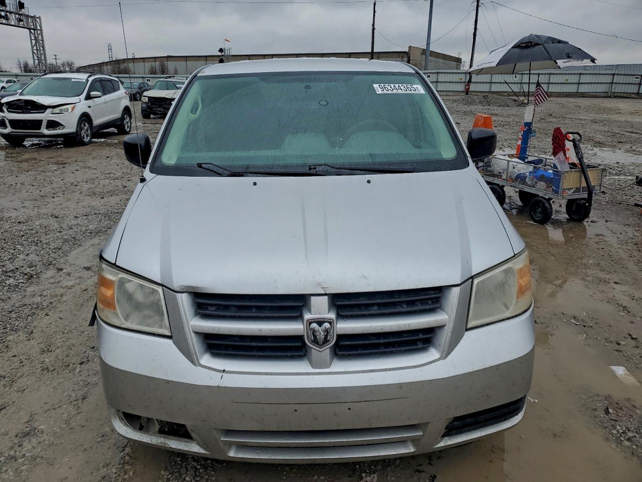 2010 DODGE GRAND CARAVAN SE photo 5