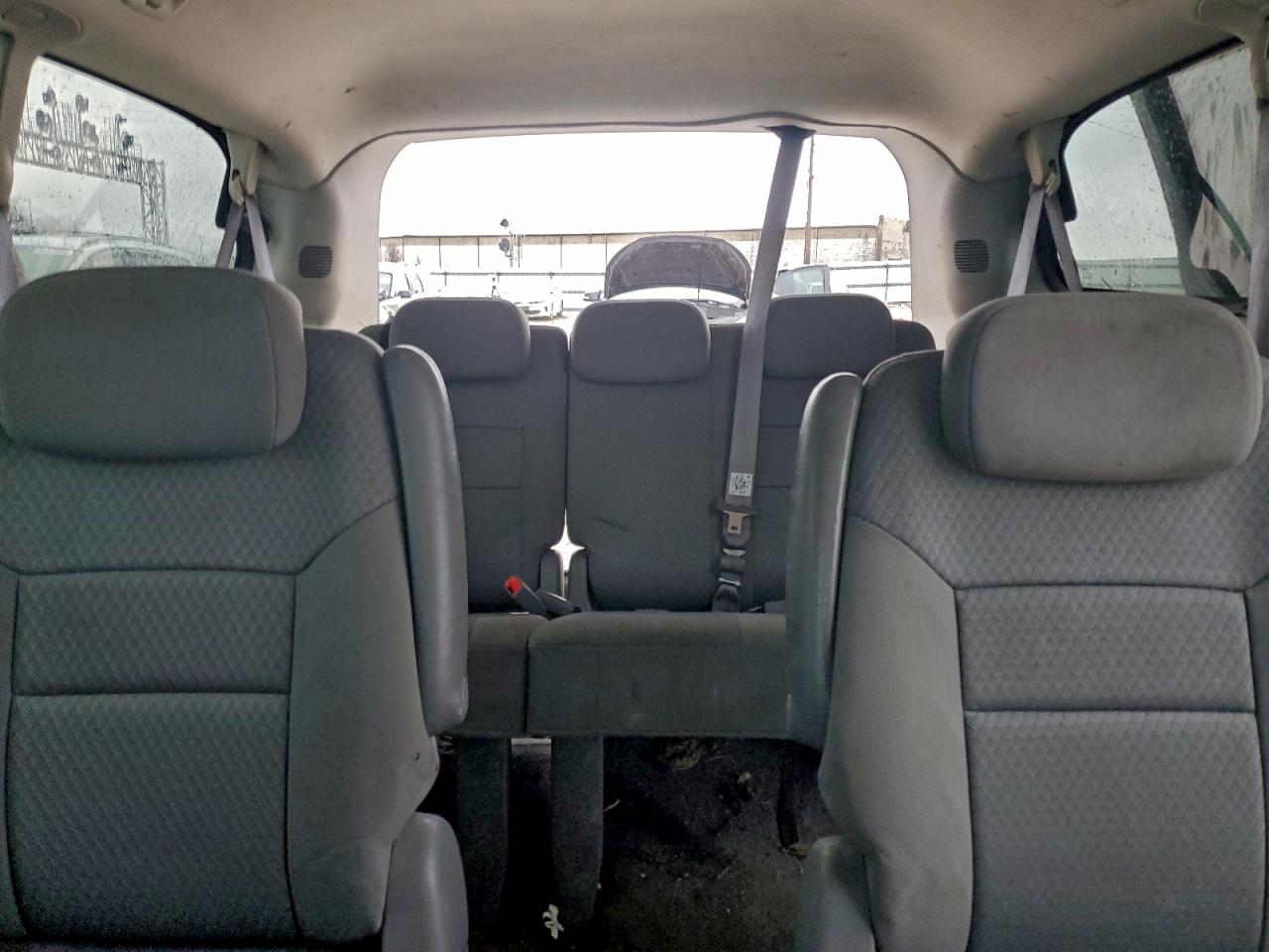2010 DODGE GRAND CARAVAN SE photo 10