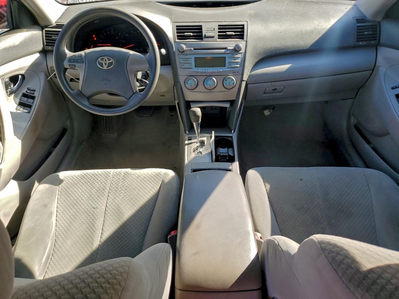 2009 TOYOTA CAMRY BASE photo 8