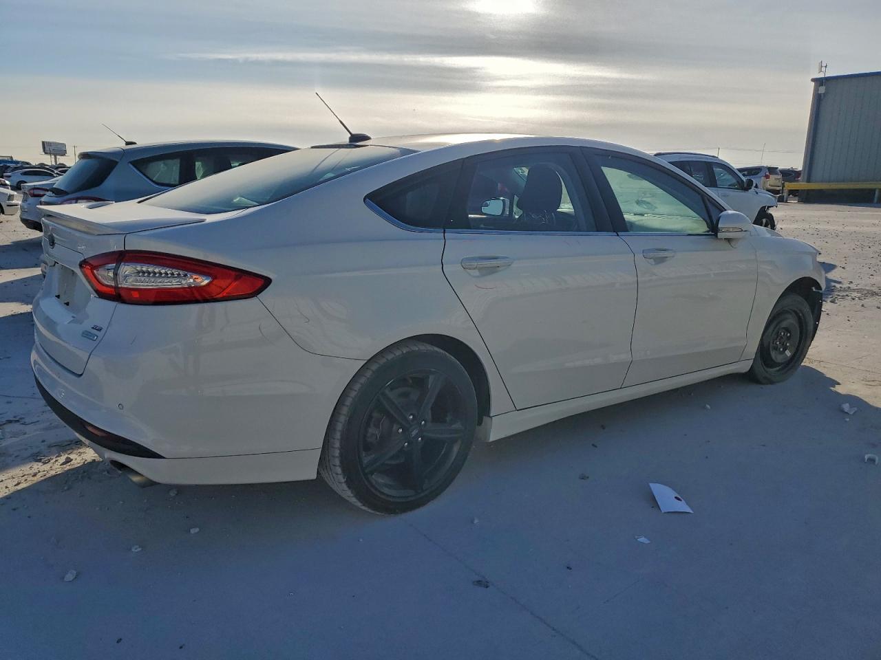 2016 FORD FUSION SE photo 3