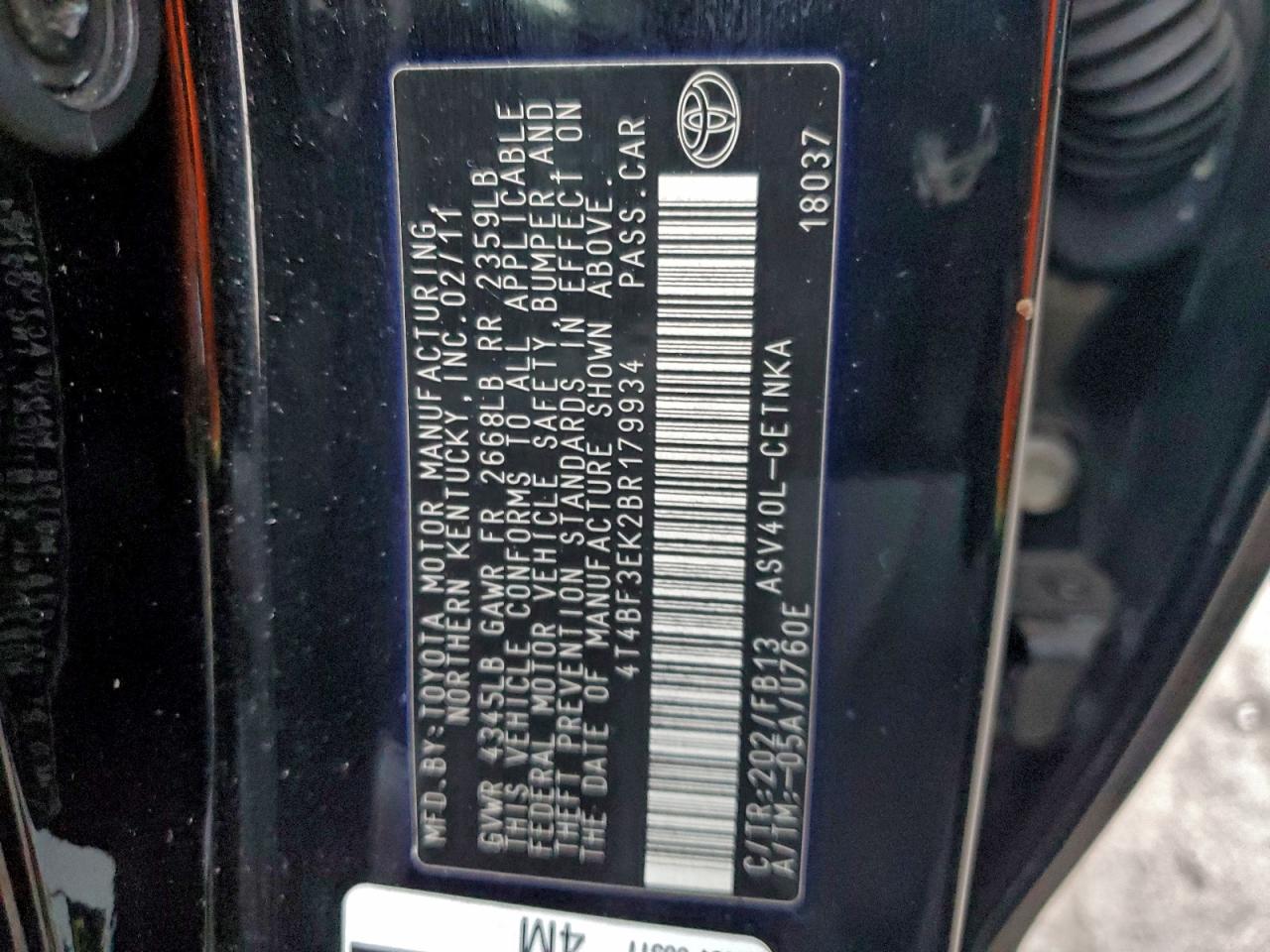 2011 TOYOTA CAMRY LE photo 12