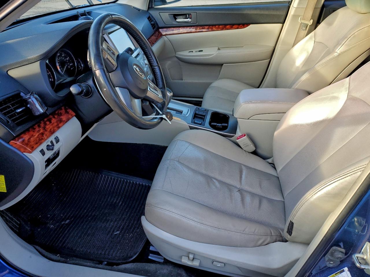 2011 SUBARU OUTBACK 2.5I LIMITED photo 13