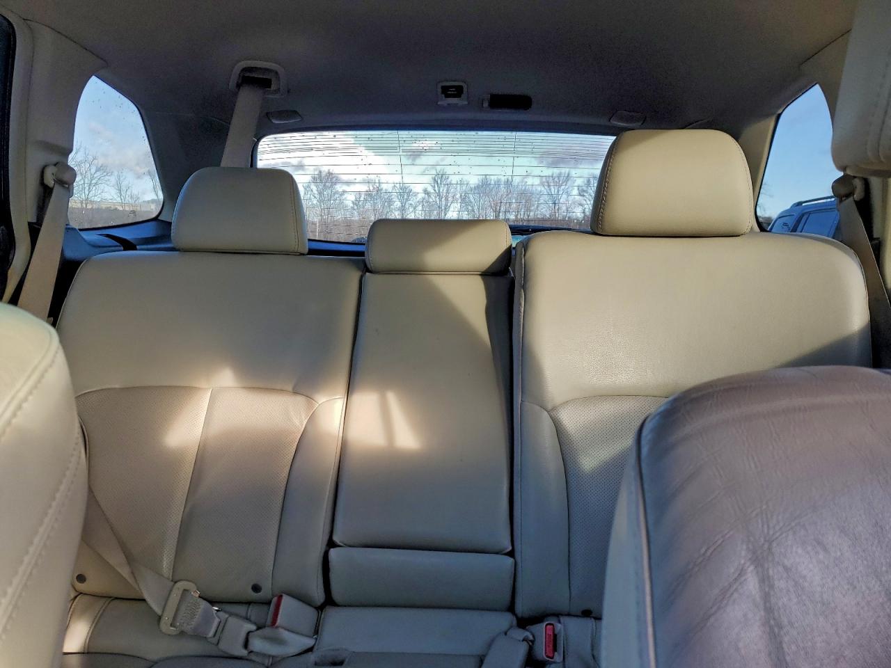2011 SUBARU OUTBACK 2.5I LIMITED photo 19