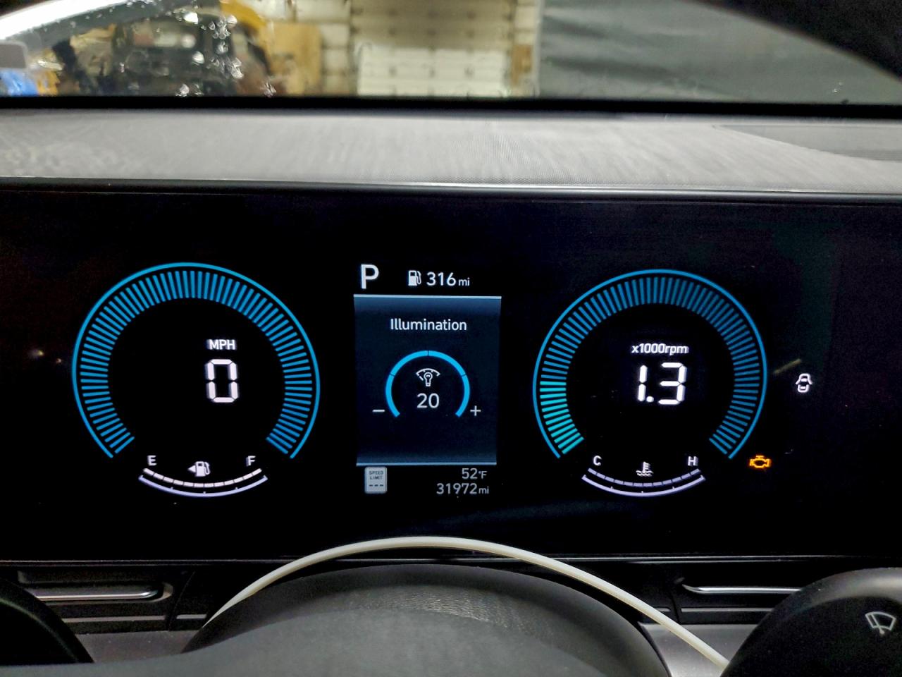 2025 HYUNDAI KONA SEL photo 9