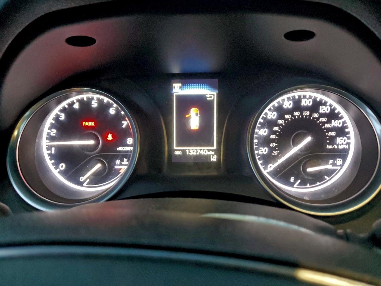 2018 TOYOTA CAMRY L photo 9