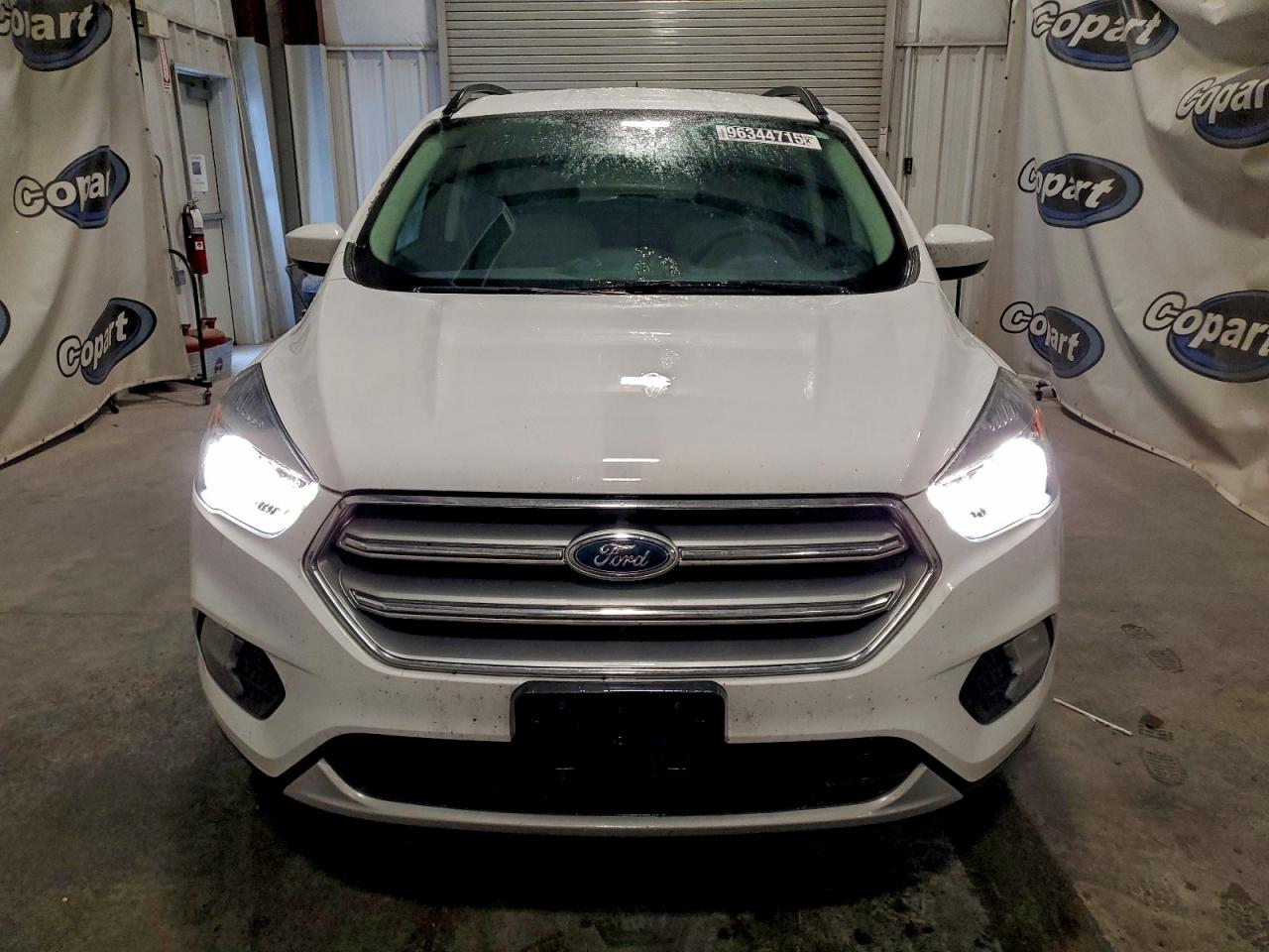 2017 FORD ESCAPE SE photo 13