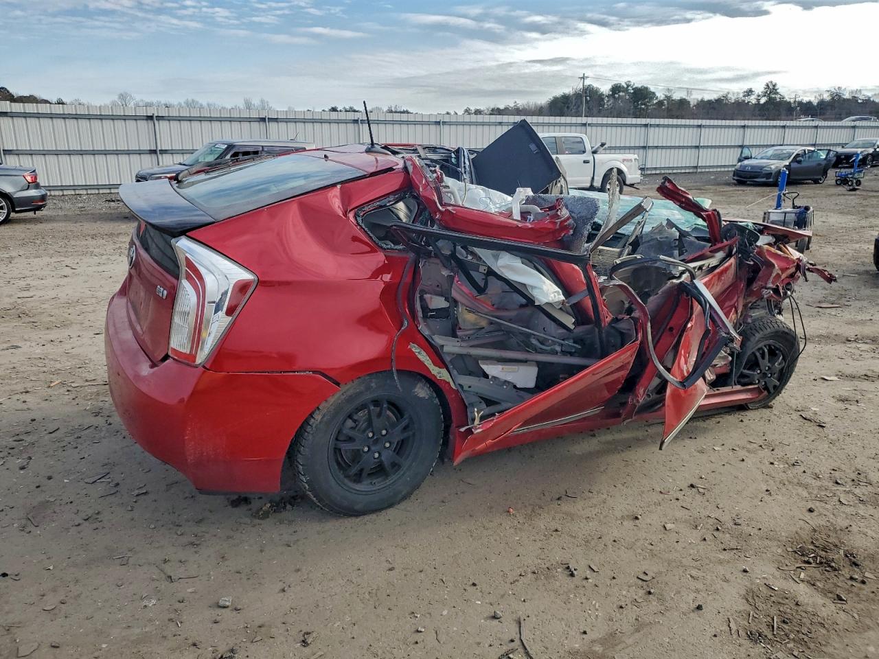 2013 TOYOTA PRIUS photo 5