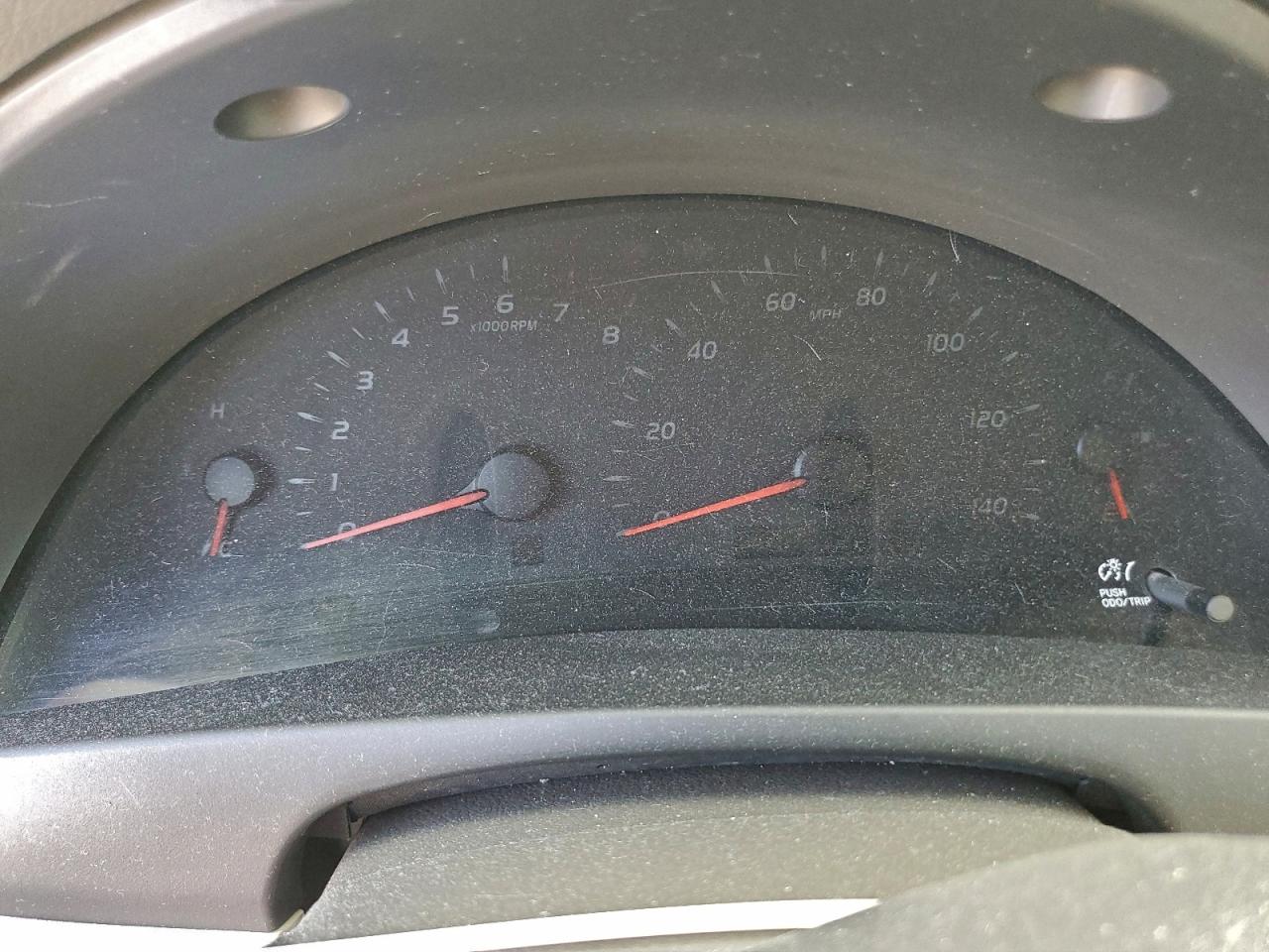2010 TOYOTA CAMRY BASE photo 17