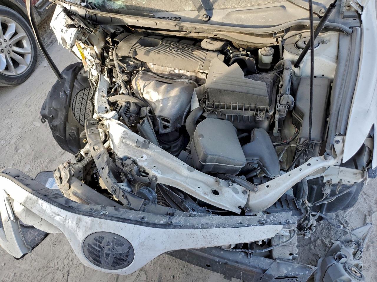 2010 TOYOTA CAMRY BASE photo 21