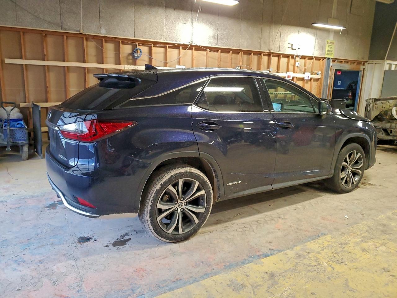 2022 LEXUS RX 450H photo 3
