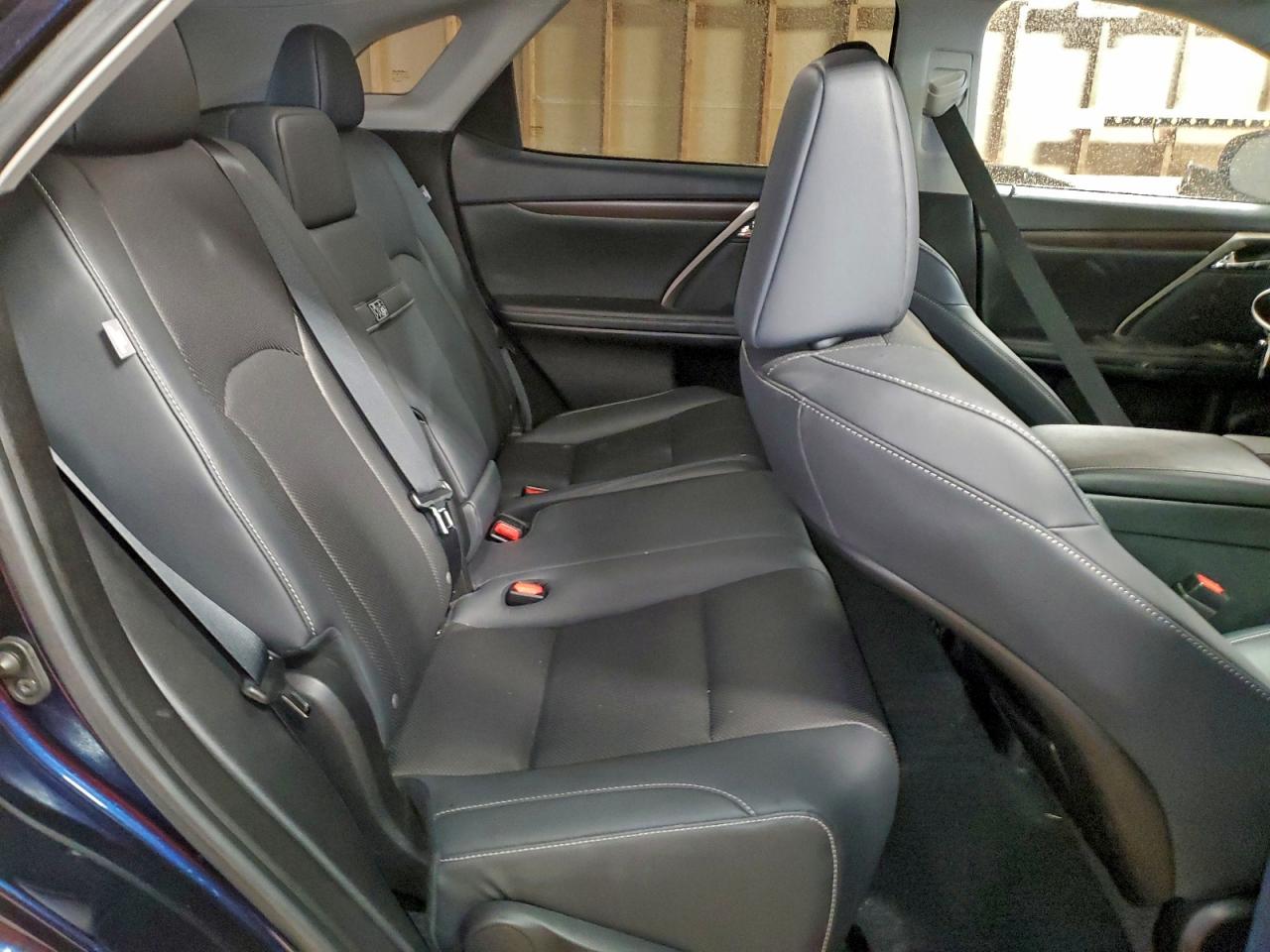 2022 LEXUS RX 450H photo 11