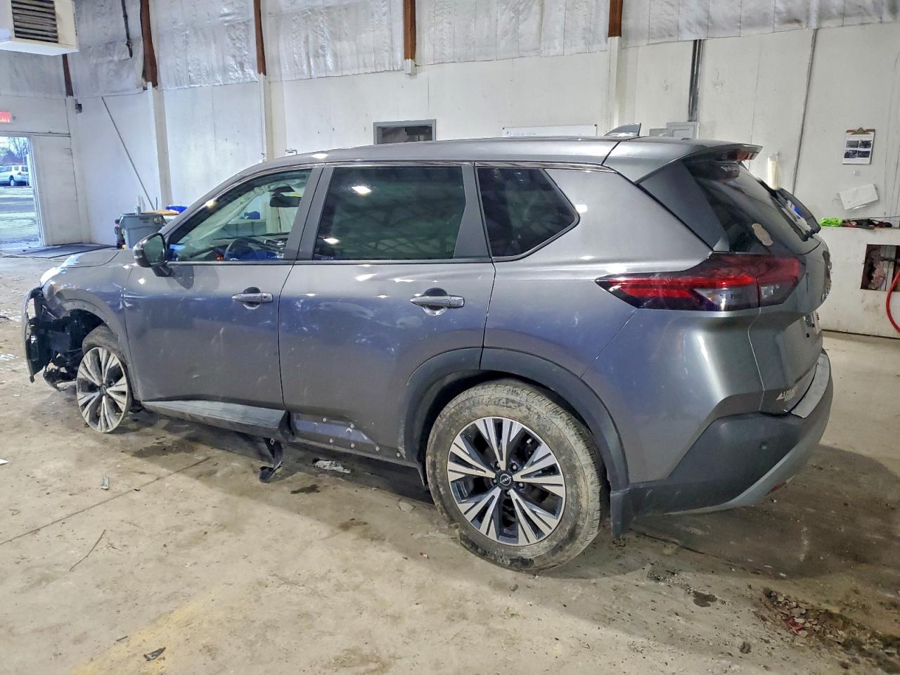 2023 NISSAN ROGUE SV photo 2