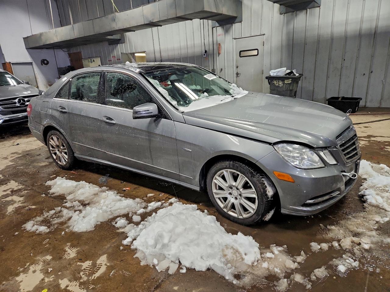 2012 MERCEDES-BENZ E 350 4MATIC photo 10
