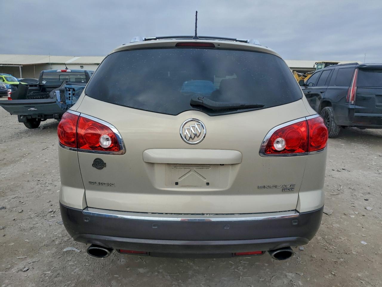 2009 BUICK ENCLAVE CXL photo 11